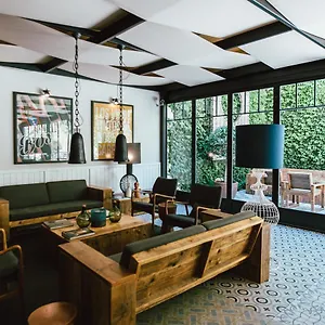 Hotell Praktik Vinoteca